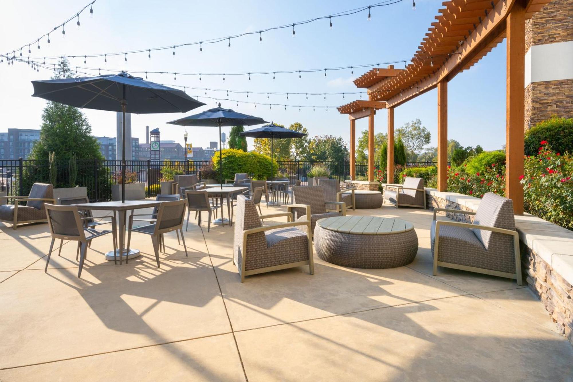 Courtyard By Marriott Columbus Phenix City Extérieur photo